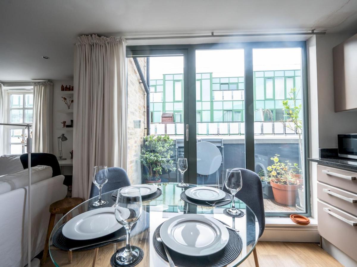 Appartement Cosy And Spacious Flat Near Bridge Londres